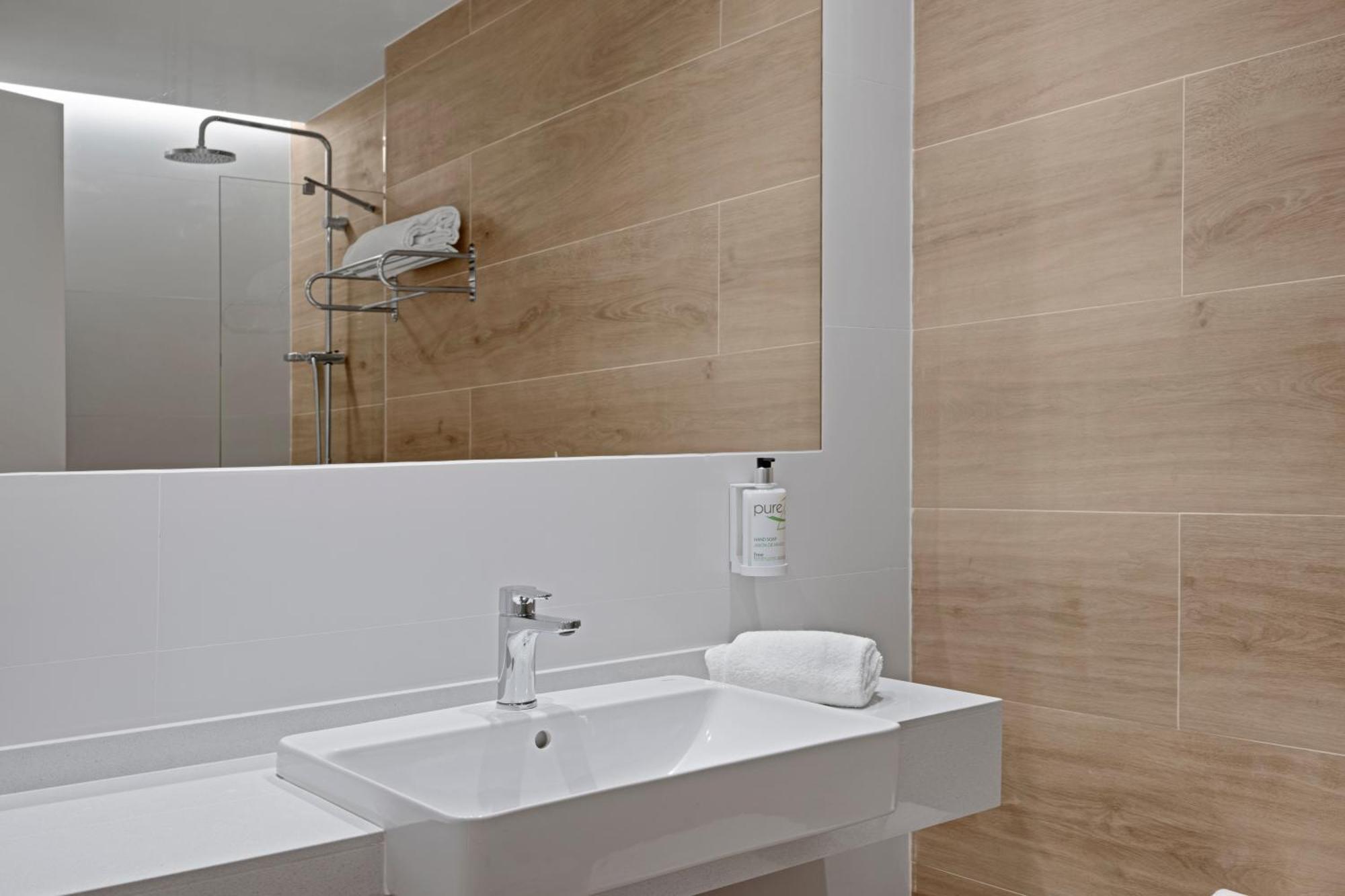 B&B Hotel Castro Urdiales Kültér fotó